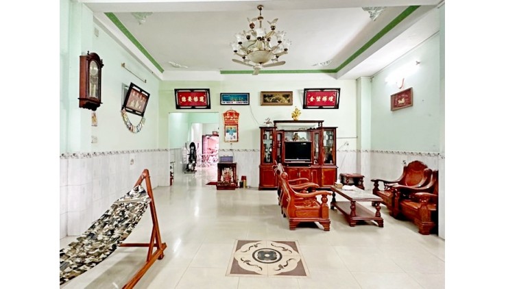 Mặt tiền kinh doanh Bùi Minh Trực 7x30 dòng tiền 50tr/tháng 4 tầng chỉ 23 tỷ 5